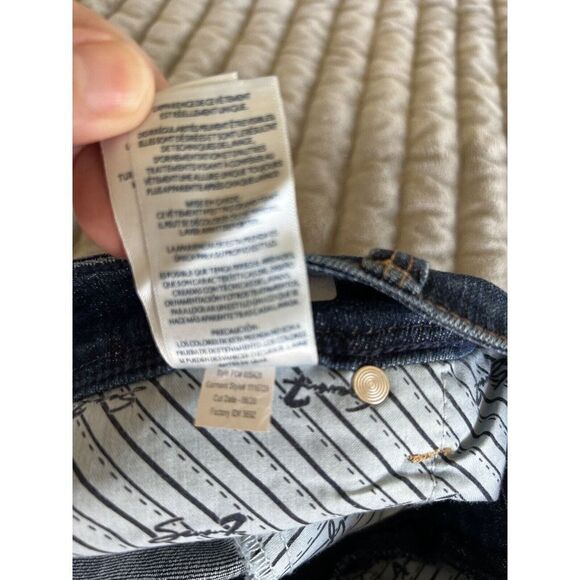 Seven 7 Women's Size 22 Jeans Limited Edition Straight Blue Denim Stretch NWT - Picture 12 of 12